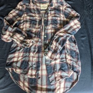 Mossimo boyfriend fit plaid shirt